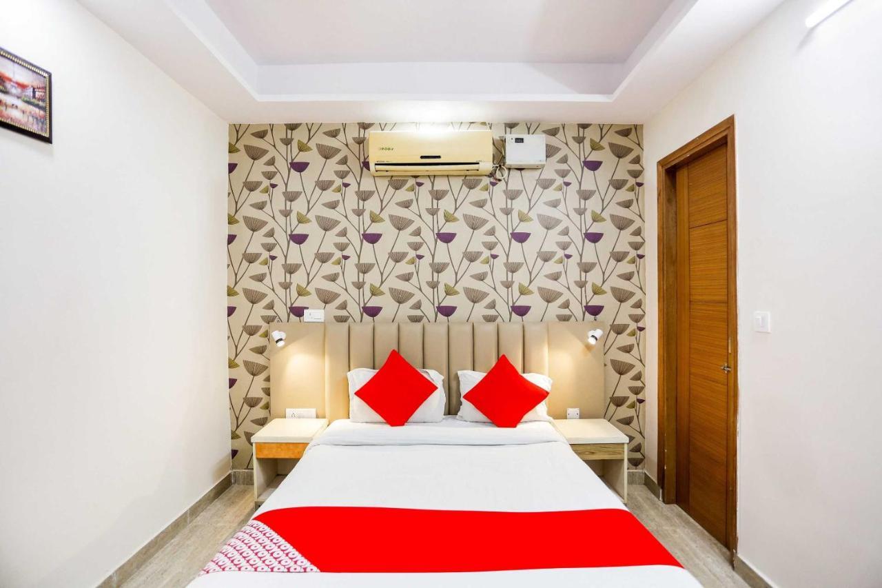 Hotel O Hotel Paradise Indraprast Экстерьер фото