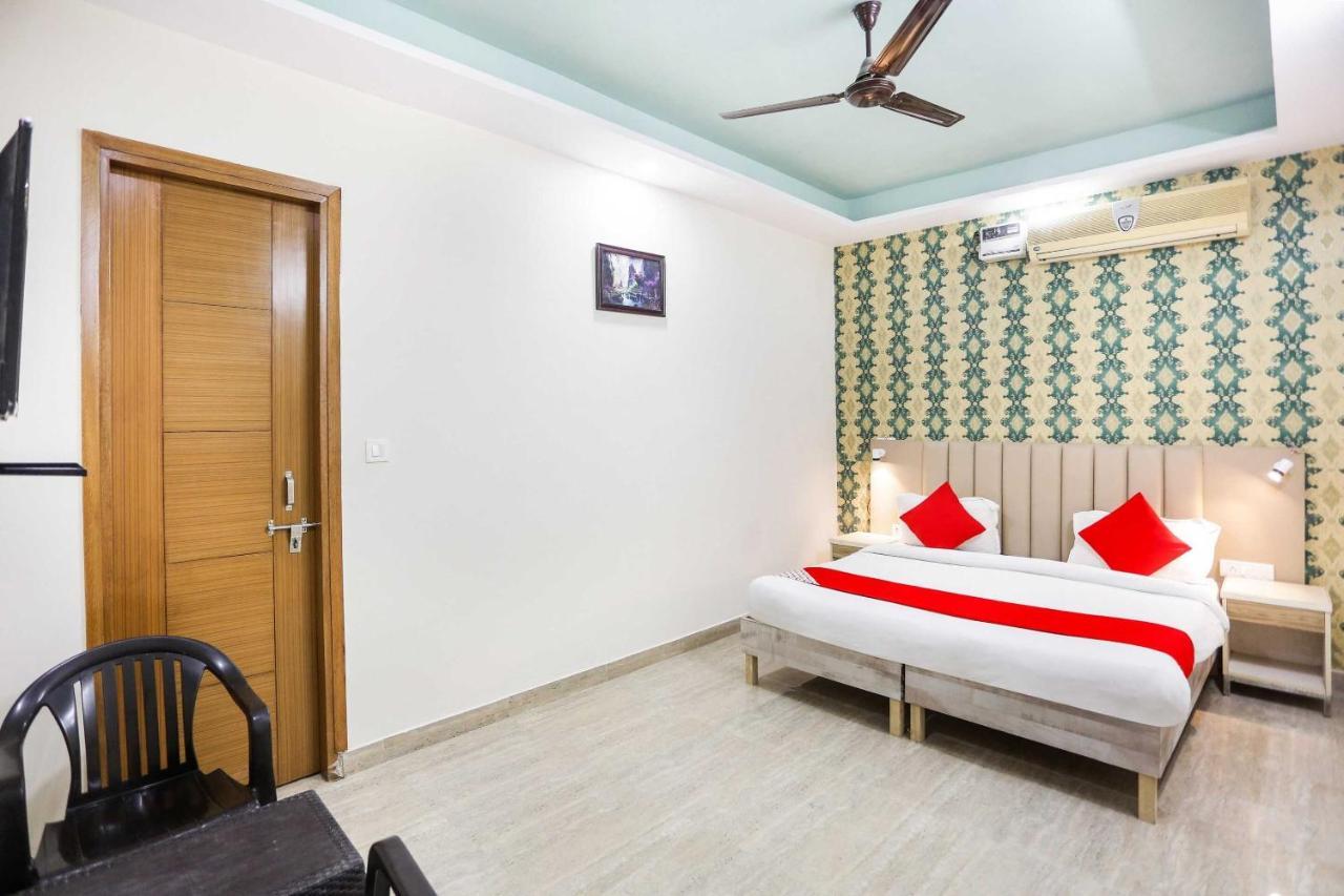 Hotel O Hotel Paradise Indraprast Экстерьер фото