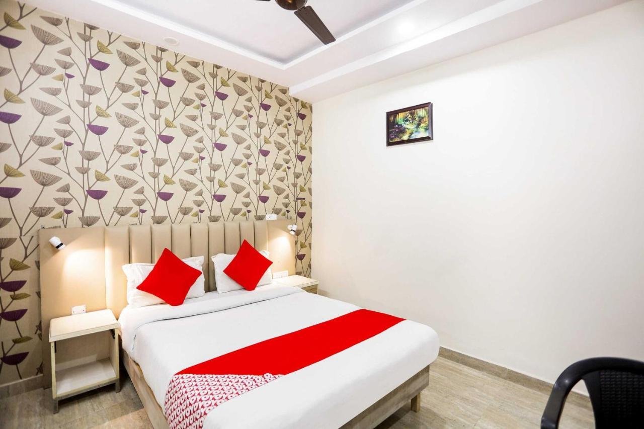 Hotel O Hotel Paradise Indraprast Экстерьер фото