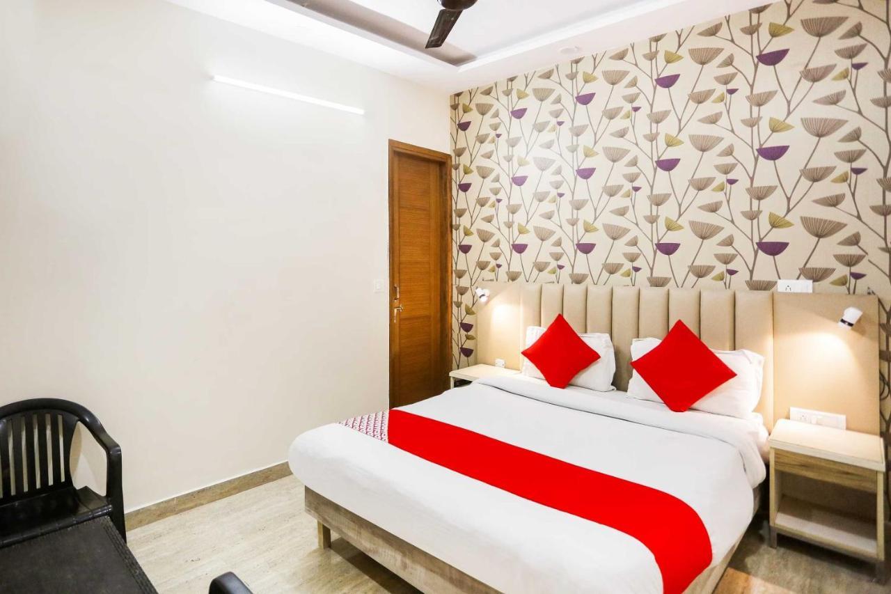 Hotel O Hotel Paradise Indraprast Экстерьер фото
