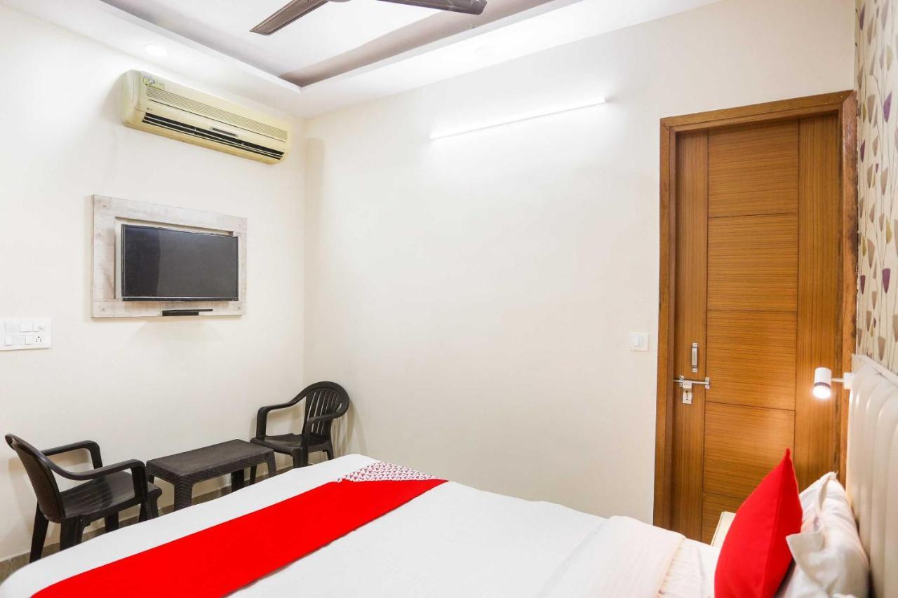 Hotel O Hotel Paradise Indraprast Экстерьер фото