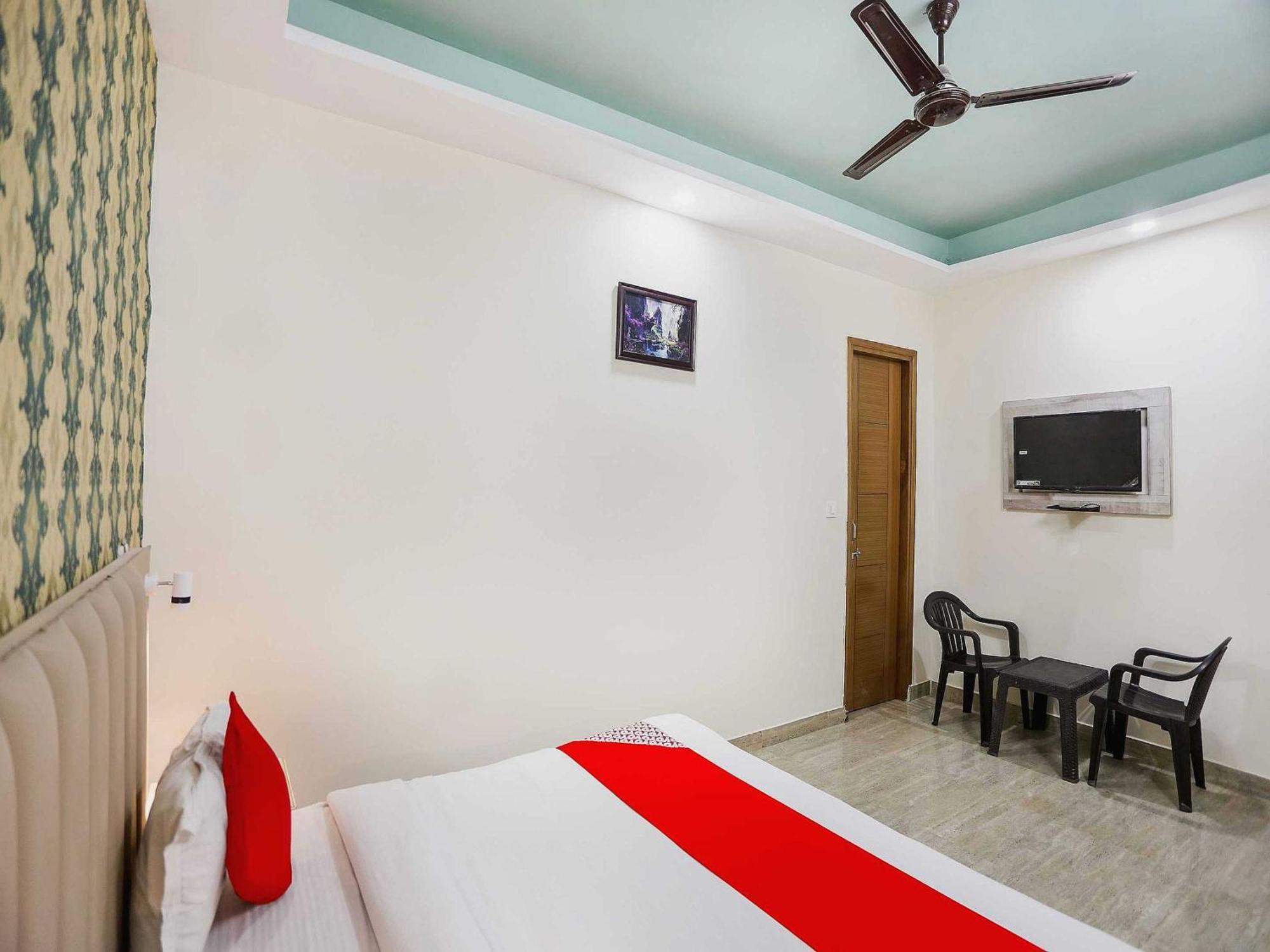 Hotel O Hotel Paradise Indraprast Экстерьер фото