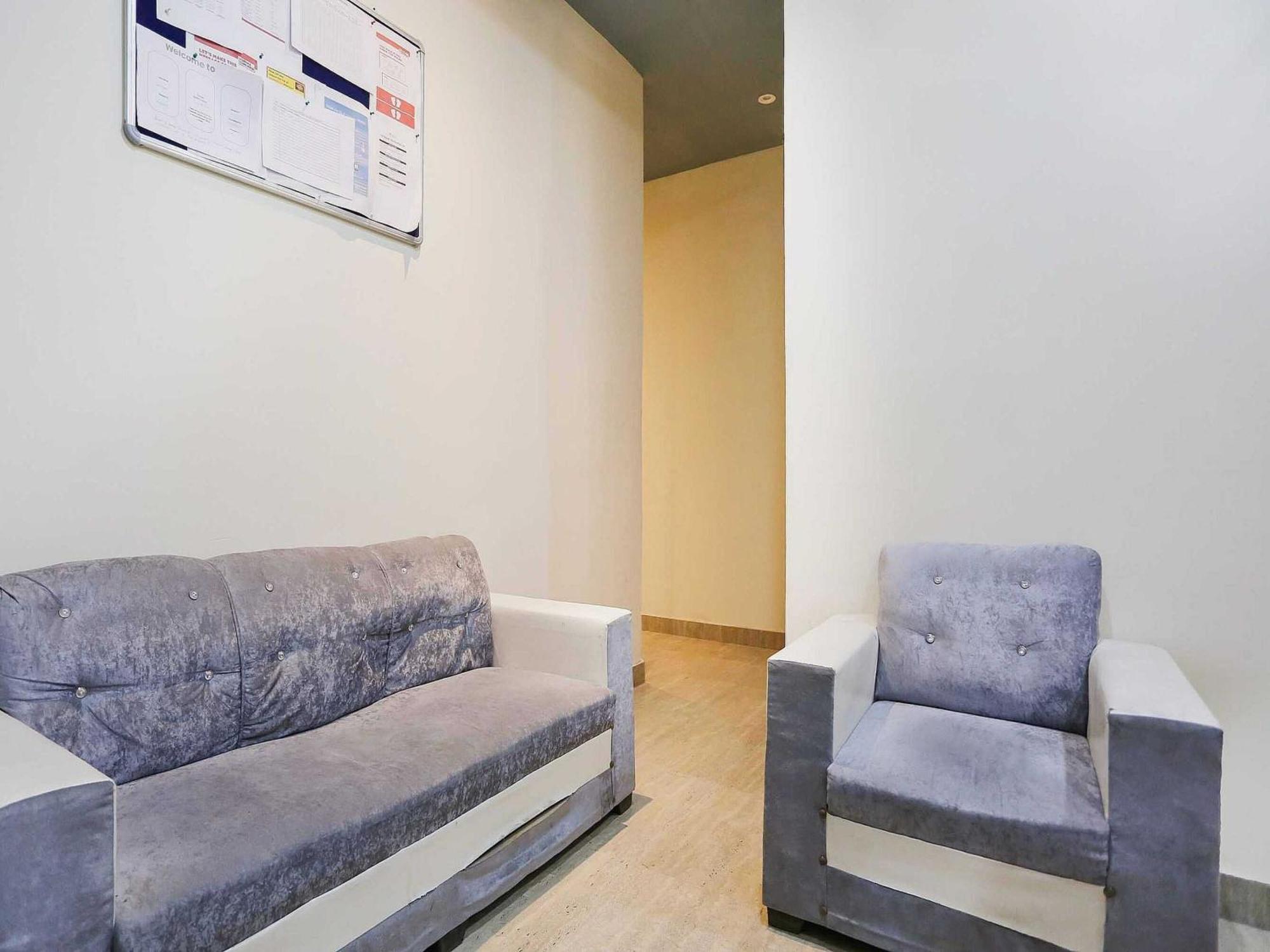 Hotel O Hotel Paradise Indraprast Экстерьер фото