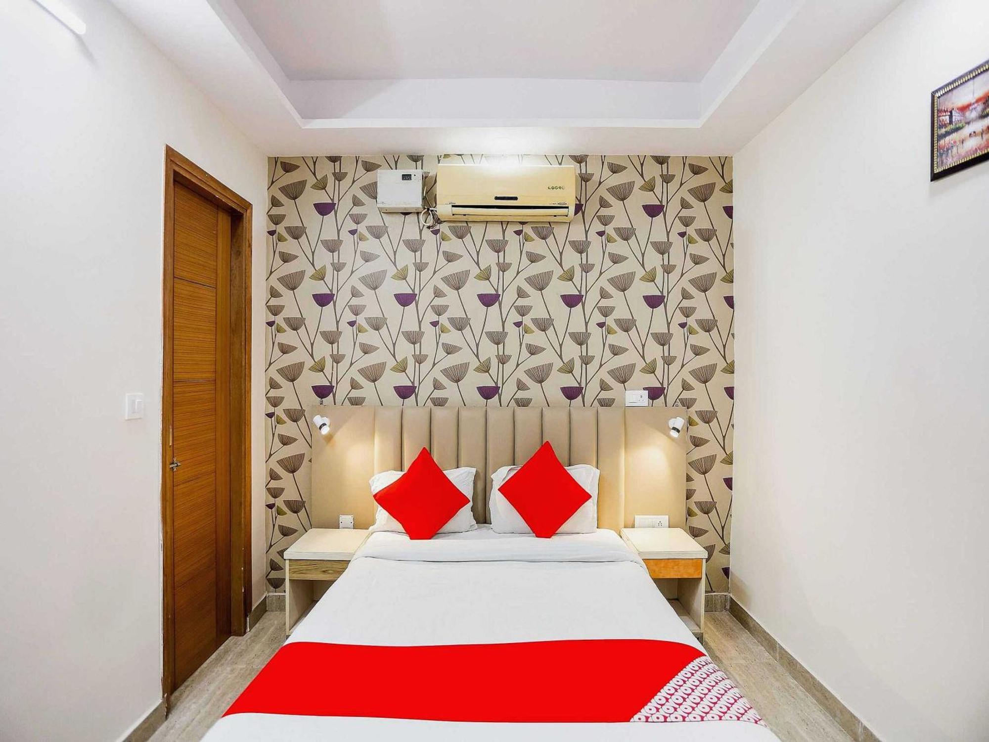 Hotel O Hotel Paradise Indraprast Экстерьер фото